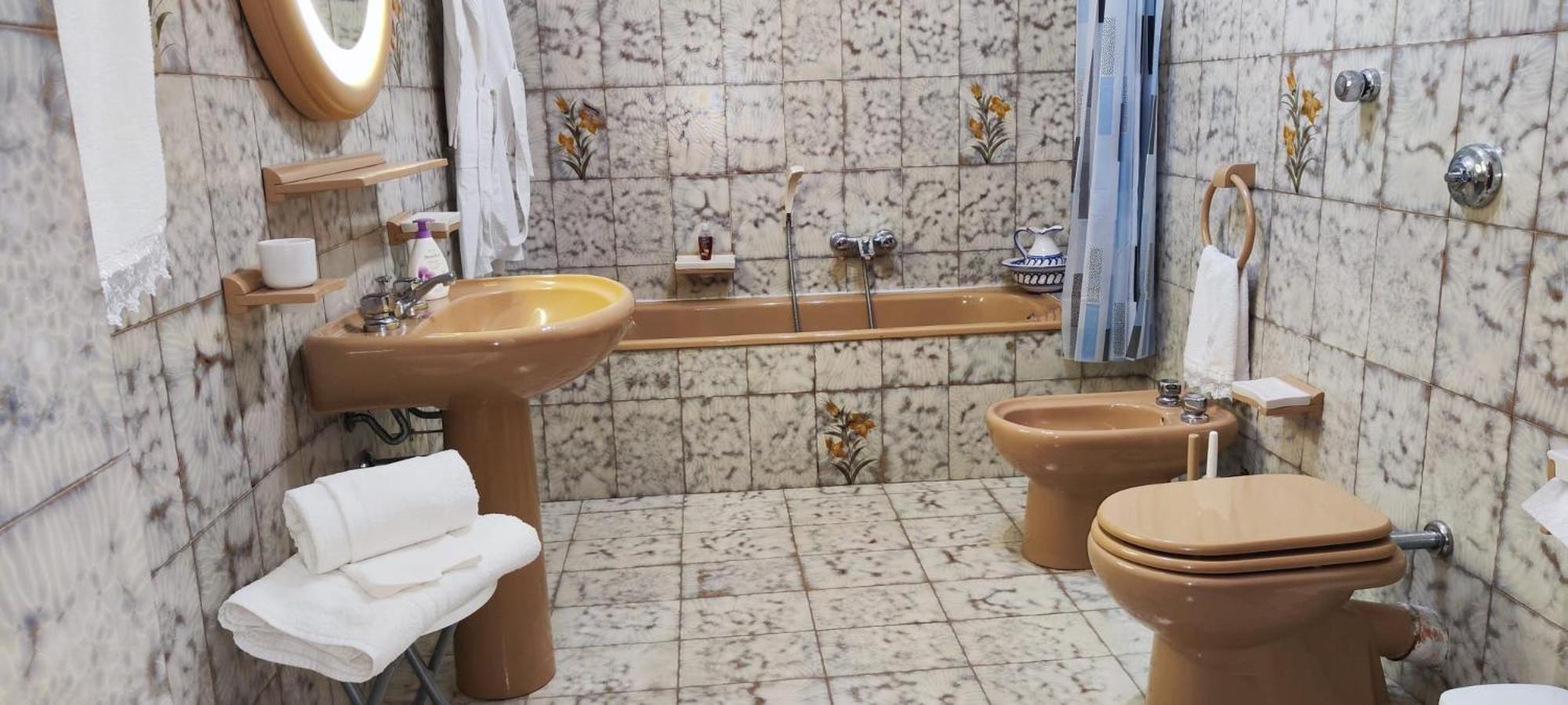 Panoramico Wifi Tv Centro Storico Apartman Casteldaccia Kültér fotó